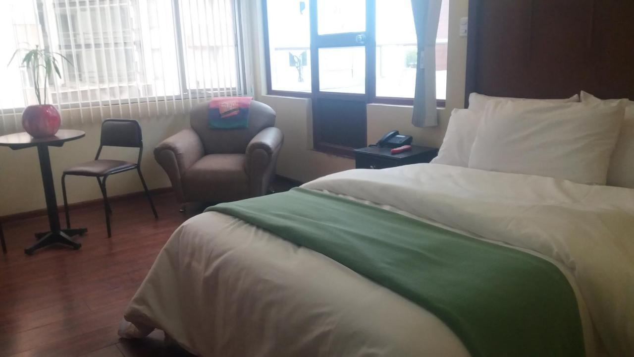 Hotel Saint Thomas Κίτο Εξωτερικό φωτογραφία